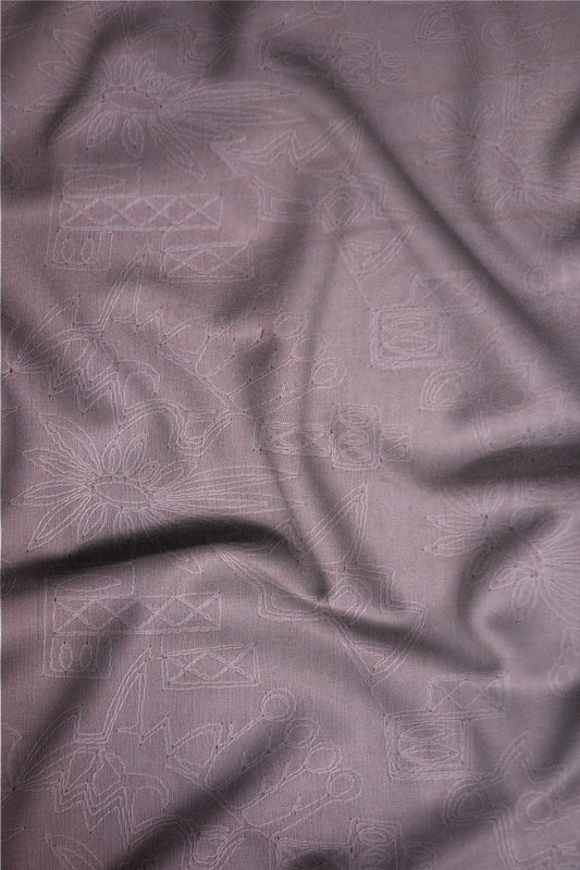 Embroidery on cotton fabric